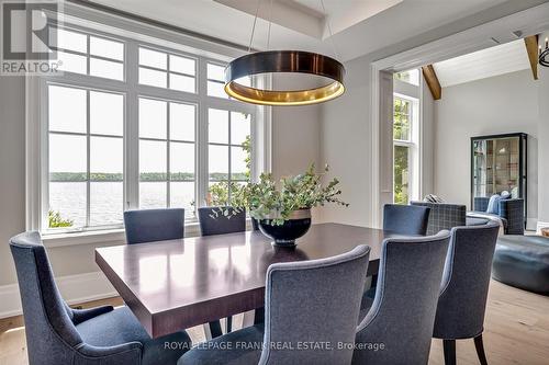 2491 Hiawatha Lane, Smith-Ennismore-Lakefield, ON - Indoor Photo Showing Dining Room