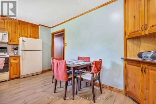 6350 Rice Lake Scenic Drive, Hamilton Township, ON - Indoor Photo Showing Kitchen