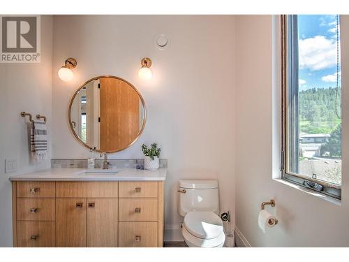 13341 Kidston Road Unit# 16, Coldstream, BC - Indoor Photo Showing Bathroom