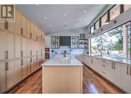 13341 Kidston Road Unit# 16, Coldstream, BC - Indoor Photo Showing Kitchen