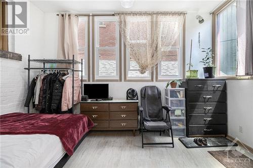 14 Somerset Street W, Ottawa, ON - Indoor Photo Showing Bedroom
