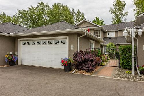 12-3775 Springbrook Road, Kelowna, BC - Outdoor