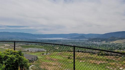 1740 Tower Ranch Drive, Kelowna, BC 