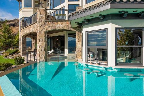 1113 Parkbluff Lane, Kelowna, BC - Outdoor With In Ground Pool With Balcony With Exterior