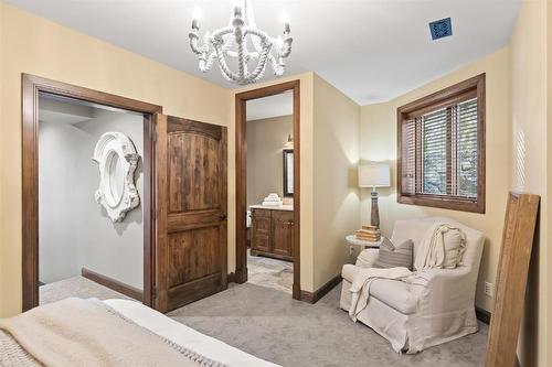 1113 Parkbluff Lane, Kelowna, BC - Indoor Photo Showing Bedroom