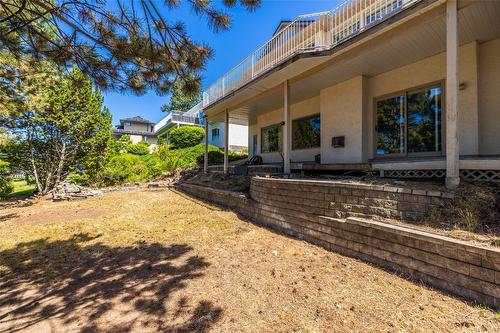 800 Westpoint Drive, Kelowna, BC - Outdoor With Deck Patio Veranda