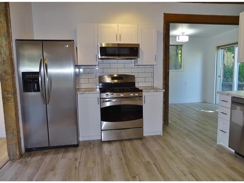 2062 Sixth Avenue, Rossland, BC - Indoor Photo Showing Kitchen With Stainless Steel Kitchen
