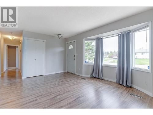 7737 Loyola Drive, Prince George, BC - Indoor Photo Showing Other Room