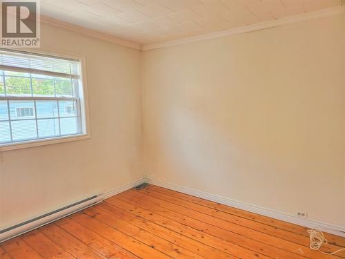 17 Mcfarlane Street, St. John'S, NL - Indoor Photo Showing Other Room