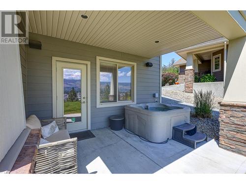 971 Monashee Place Unit# 16, Kelowna, BC - Outdoor With Deck Patio Veranda With Exterior