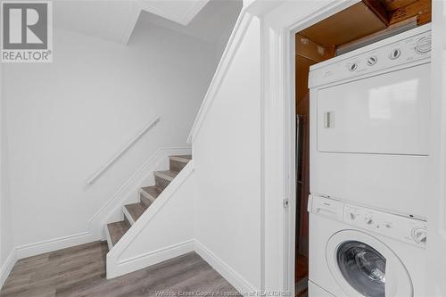1562 Moy, Windsor, ON - Indoor Photo Showing Laundry Room