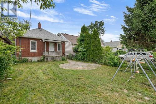 1562 Moy, Windsor, ON - Outdoor