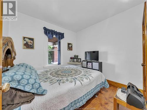 1237 Laurendeau, Windsor, ON - Indoor Photo Showing Bedroom