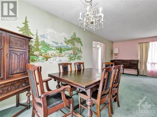 103 Lennox Street S, Richmond, ON - Indoor Photo Showing Dining Room