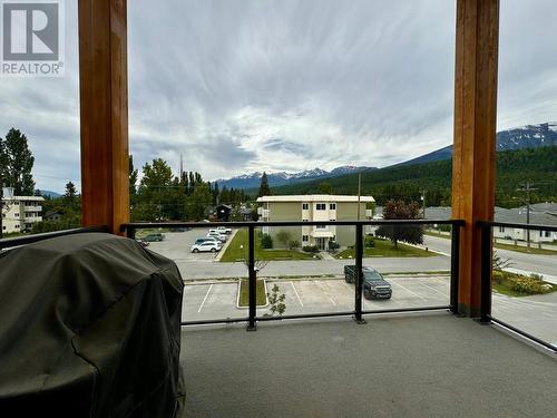 410 5Th Avenue Unit# 2304, Golden, BC - Outdoor With View