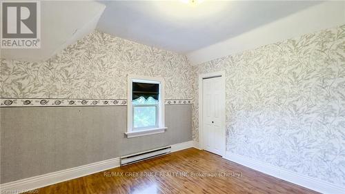 68 2Nd Street, Arran-Elderslie, ON - Indoor Photo Showing Other Room