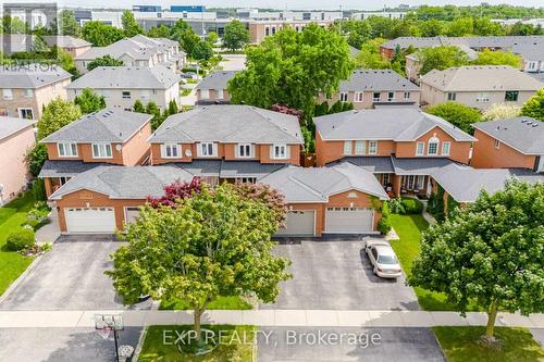 533 Eliza Crescent, Burlington, ON - Outdoor With Facade