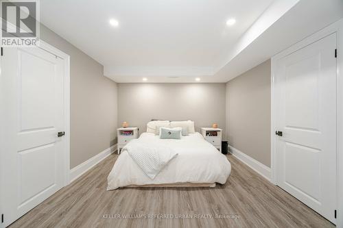 2710 Quails Run, Mississauga, ON - Indoor Photo Showing Bedroom