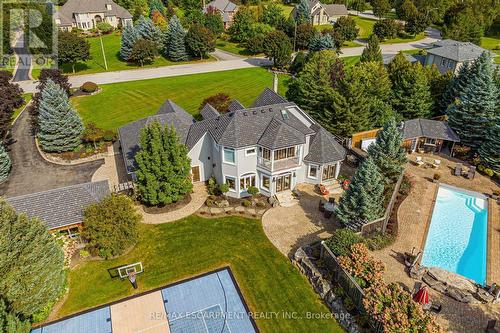 70 Oak Avenue, Hamilton (Greensville), ON - Outdoor With In Ground Pool