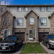 10 - 384 LIMERIDGE ROAD E  Hamilton, ON L9A 2S7