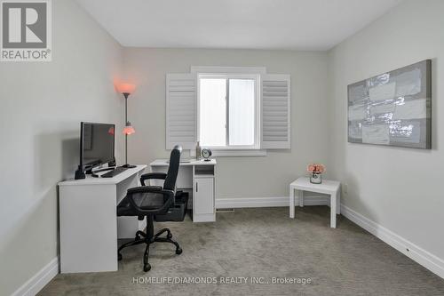 937 Lennon Way, London, ON - Indoor Photo Showing Office