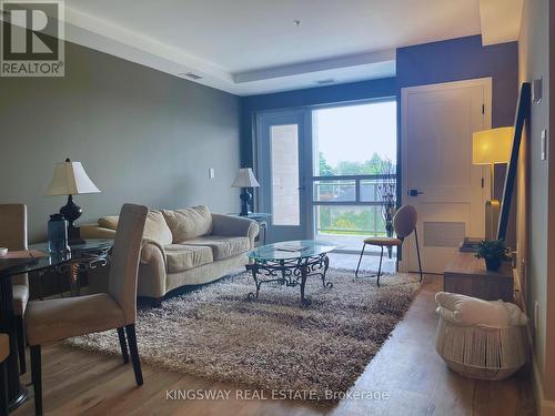 210 - 34 Norman Street, Brantford, ON - Indoor Photo Showing Living Room