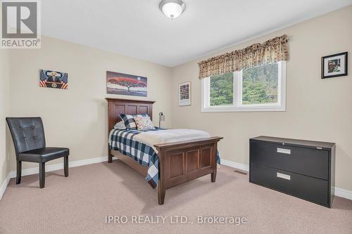 24 - 254 Summerfield Drive, Guelph (Pine Ridge), ON - Indoor Photo Showing Bedroom