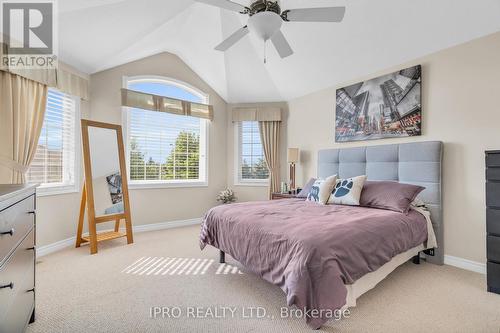 24 - 254 Summerfield Drive, Guelph (Pine Ridge), ON - Indoor Photo Showing Bedroom