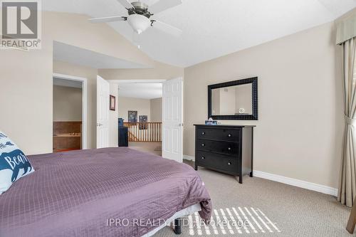 24 - 254 Summerfield Drive, Guelph (Pine Ridge), ON - Indoor Photo Showing Bedroom