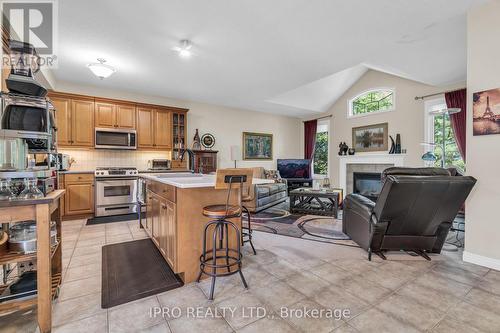 24 - 254 Summerfield Drive, Guelph, ON - Indoor Photo Showing Kitchen With Stainless Steel Kitchen