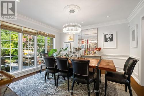 1071 Rockcliffe Court, Oakville, ON - Indoor Photo Showing Dining Room