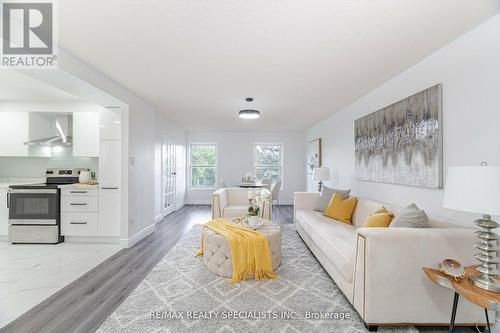 37 Ladin Drive, Brampton, ON - Indoor Photo Showing Living Room