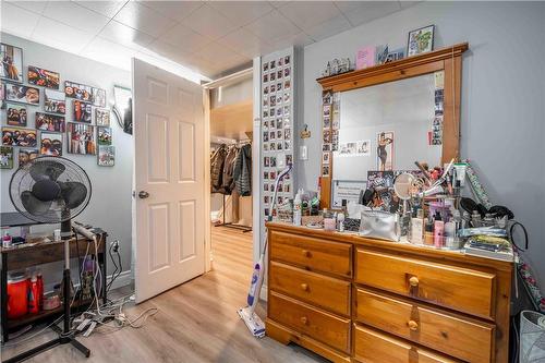 4 Warkdale Drive, St. Catharines, ON - Indoor Photo Showing Other Room