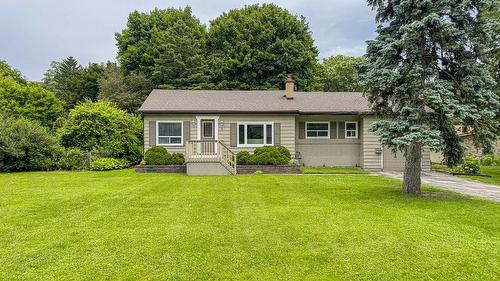 4 Wesite Avenue, Flamborough, ON - Outdoor With Facade