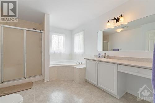 1022 Unicorn Avenue, Ottawa, ON - Indoor Photo Showing Bathroom
