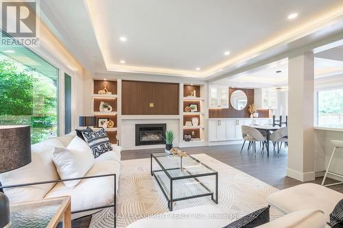 358 Arden Crescent, Burlington (Shoreacres), ON - Indoor Photo Showing Living Room With Fireplace