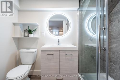 358 Arden Crescent, Burlington (Shoreacres), ON - Indoor Photo Showing Bathroom