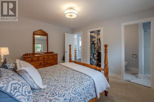 3218 West Bench Drive, Penticton, BC - Indoor Photo Showing Bedroom