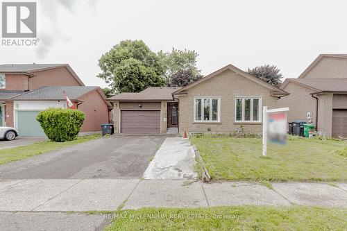 34 Archibald Street, Brampton, ON - Outdoor With Facade