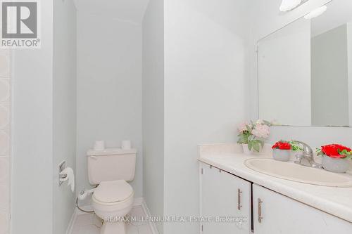 34 Archibald Street, Brampton, ON - Indoor Photo Showing Bathroom