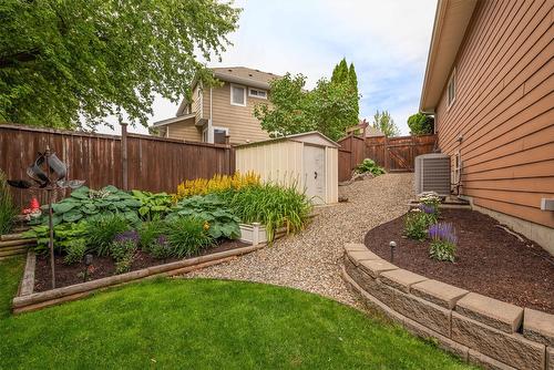 4858 Carmel Crescent, Kelowna, BC - Outdoor