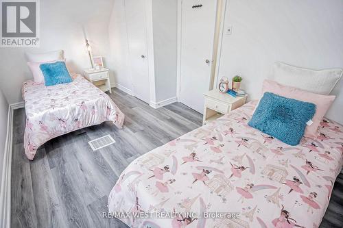 114 Lexfield Avenue, Toronto, ON - Indoor Photo Showing Bedroom