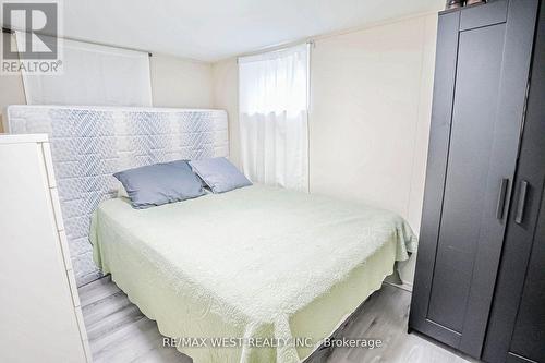 114 Lexfield Avenue, Toronto, ON - Indoor Photo Showing Bedroom