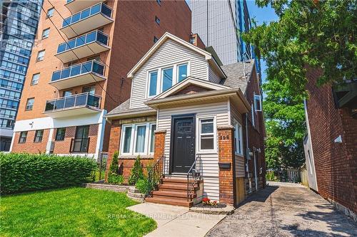 196 Walnut Street S, Hamilton, ON - Outdoor With Facade