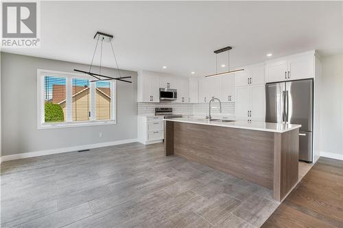 670 Roxane Crescent, Hawkesbury, ON - Indoor Photo Showing Kitchen With Upgraded Kitchen