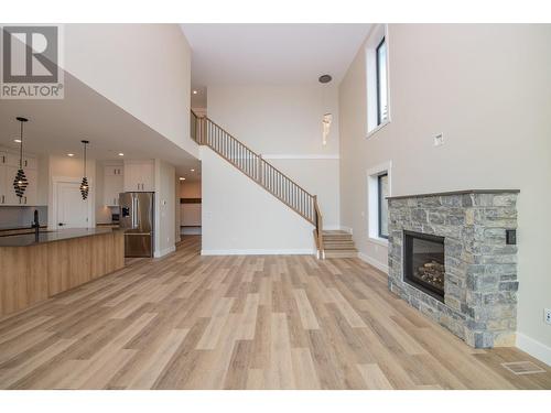 9993 Cathedral Drive, Vernon, BC - Indoor With Fireplace