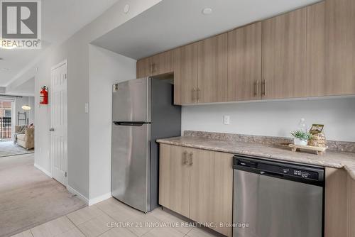 49 Filly Path, Oshawa, ON - Indoor Photo Showing Kitchen