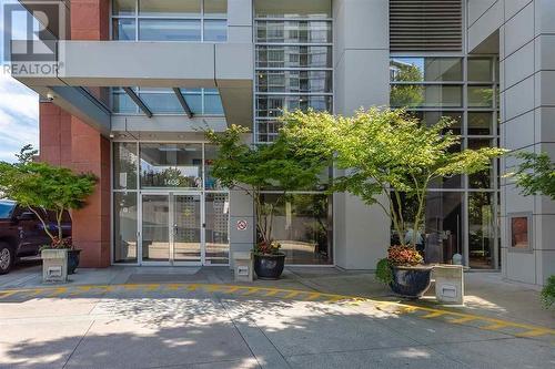 2303 1408 Strathmore Mews, Vancouver, BC - Outdoor