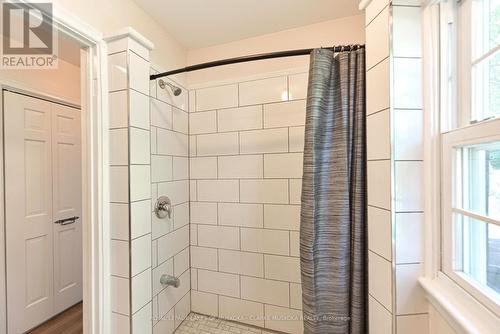 330 Bay Street, Orillia, ON - Indoor Photo Showing Bathroom