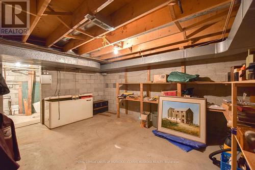 330 Bay Street, Orillia, ON - Indoor Photo Showing Basement